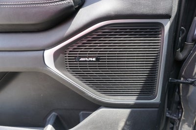 2023 Jeep Wagoneer Base