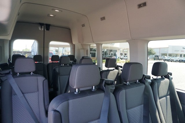 2025 Ford Transit Passenger Wagon XL