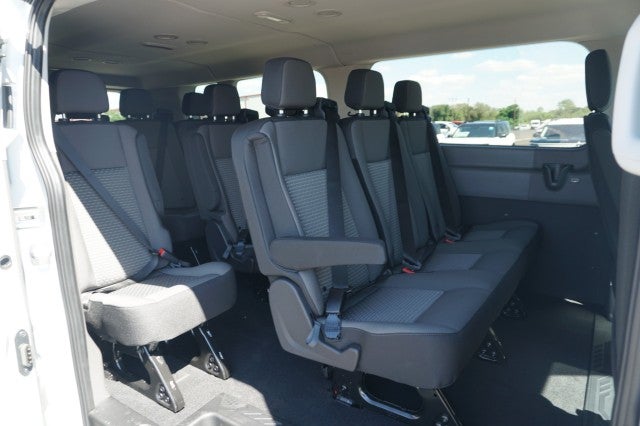 2025 Ford Transit Passenger Wagon XL