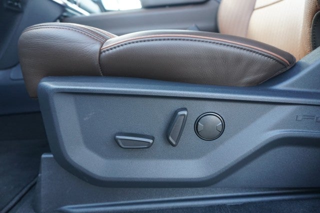 2025 Ford Expedition King Ranch