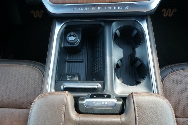 2025 Ford Expedition King Ranch