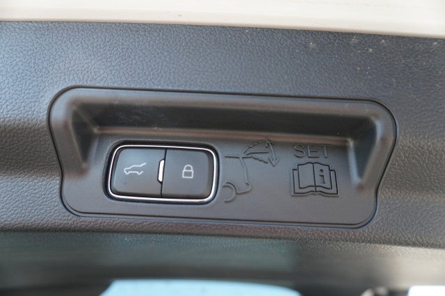 2021 Ford Explorer Base