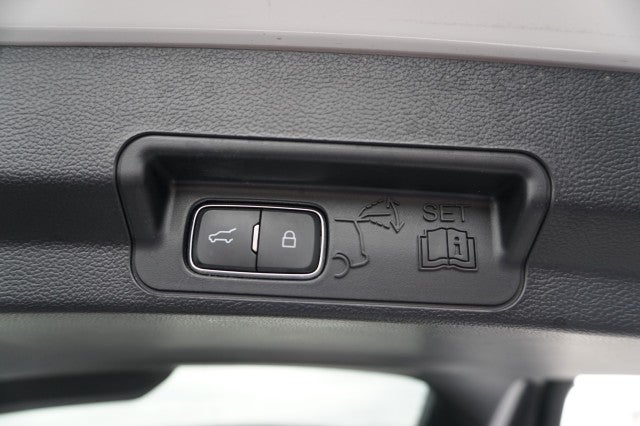 2021 Ford Explorer Base