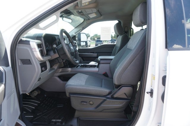 2025 Ford Super Duty F-250 SRW XLT