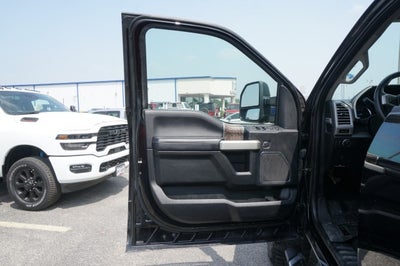2017 Ford Super Duty F-250 SRW Lariat
