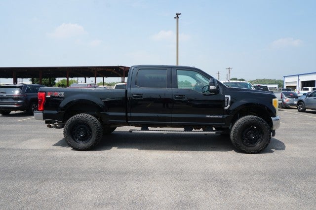 2017 Ford Super Duty F-250 SRW Lariat