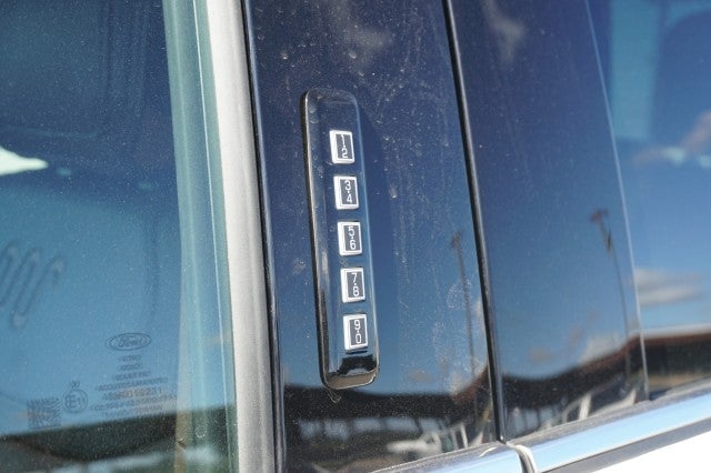 2027 Ford Super Duty F-250 SRW XL