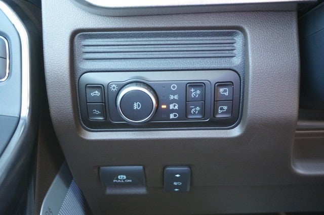 2027 Ford Super Duty F-250 SRW XL