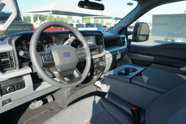 2025 Ford Super Duty F-250 SRW XL