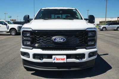2027 Ford Super Duty F-350 SRW XL