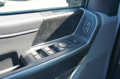 2027 Ford Super Duty F-350 SRW XL
