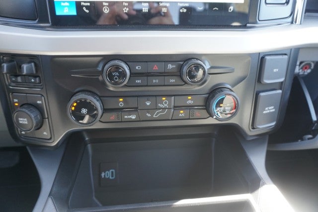 2027 Ford Super Duty F-350 SRW XL