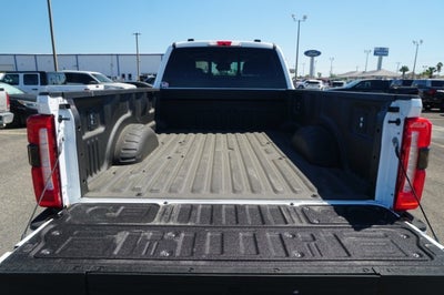 2027 Ford Super Duty F-350 SRW XL