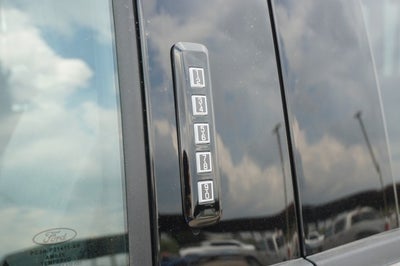 2027 Ford Super Duty F-350 DRW XL