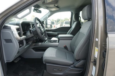 2027 Ford Super Duty F-350 DRW XL