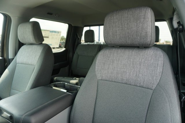 2027 Ford Super Duty F-350 DRW XL