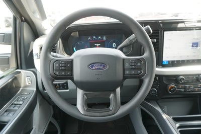 2027 Ford Super Duty F-350 DRW XL