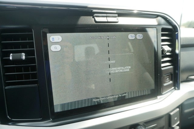 2027 Ford Super Duty F-350 DRW XL