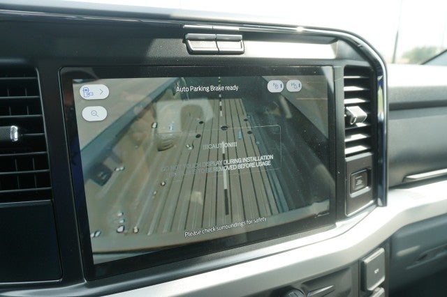 2027 Ford Super Duty F-350 DRW XL