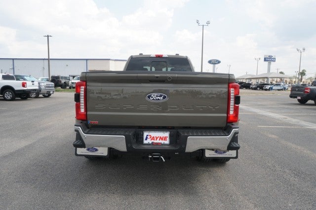 2027 Ford Super Duty F-350 DRW XL