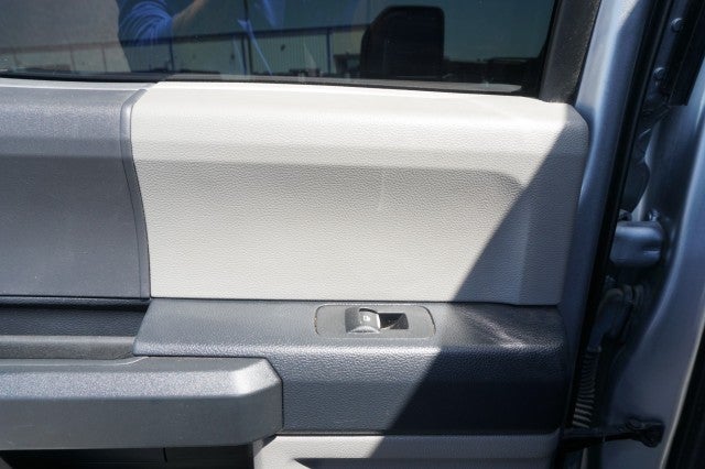 2022 Ford Super Duty F-350 DRW XL