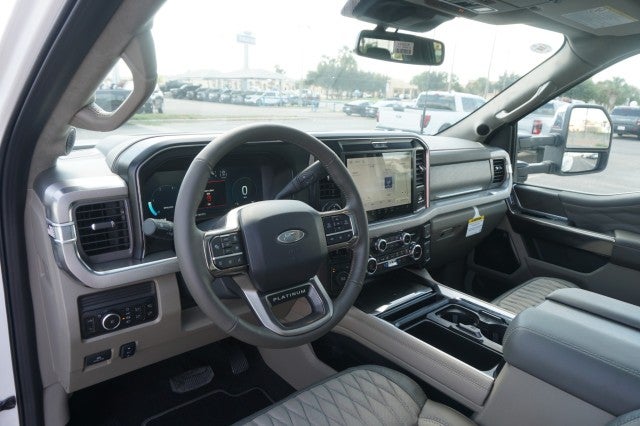 2027 Ford Super Duty F-450 DRW XL