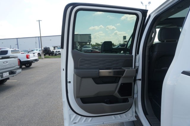 2027 Ford Super Duty F-450 DRW XL