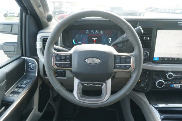 2027 Ford Super Duty F-450 DRW XL
