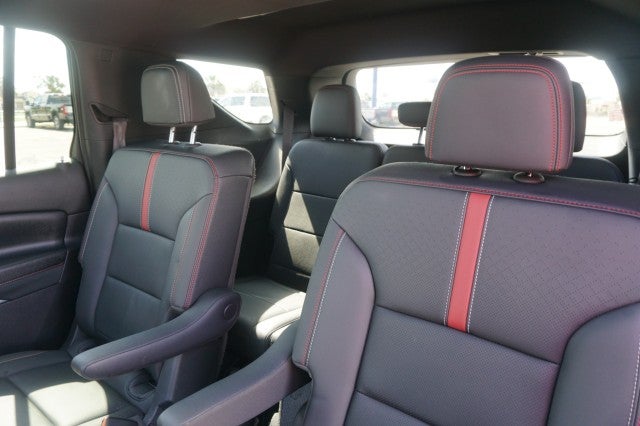 2024 Chevrolet Traverse FWD RS