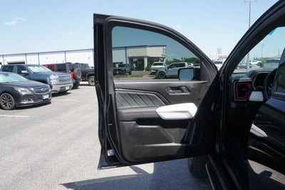2023 GMC Canyon 4WD AT4X