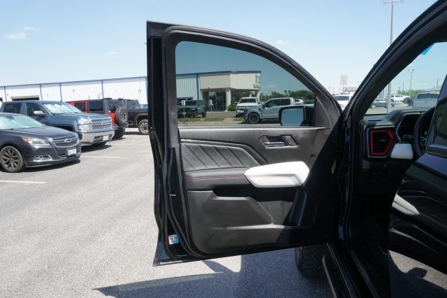 2023 GMC Canyon 4WD AT4X