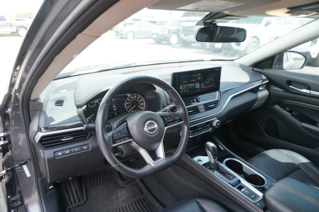 2023 Nissan Altima 2.0 SR