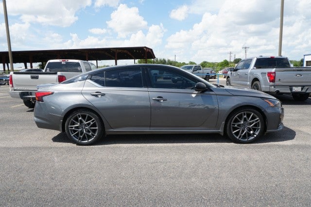2023 Nissan Altima 2.0 SR