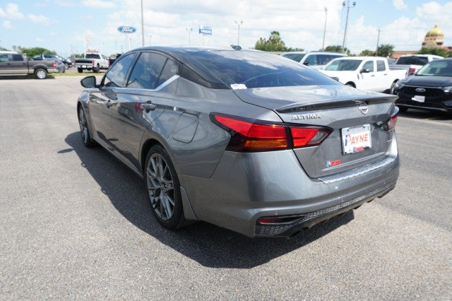 2023 Nissan Altima 2.0 SR