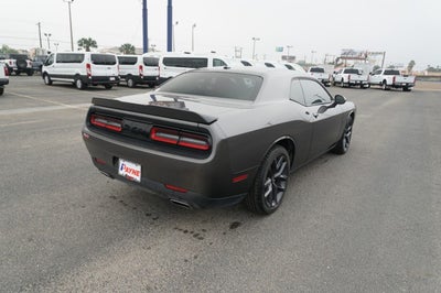 2022 Dodge Challenger SXT