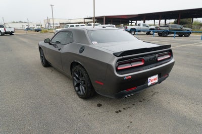 2022 Dodge Challenger SXT
