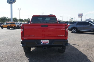 2025 Chevrolet Silverado 2500HD Custom