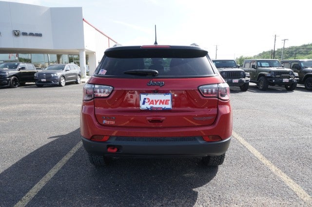 2025 Jeep Compass Trailhawk