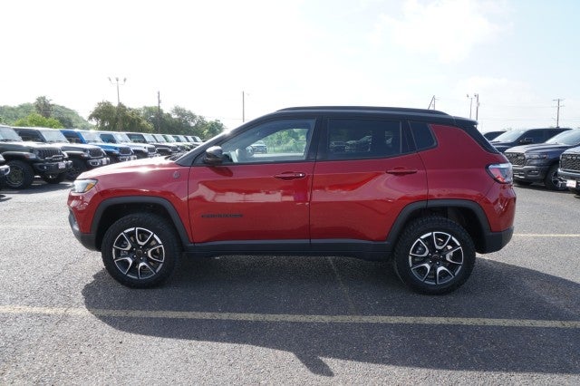 2025 Jeep Compass Trailhawk