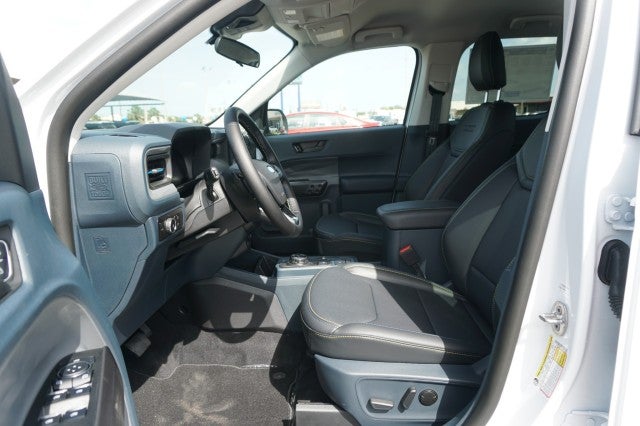 2025 Ford Maverick Lobo Standard