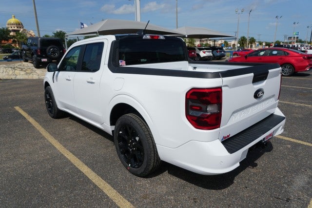 2025 Ford Maverick Lobo Standard