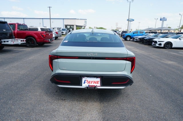 2025 Kia K4 LXS
