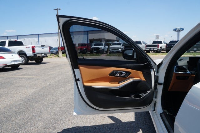 2024 BMW 3 Series 330i