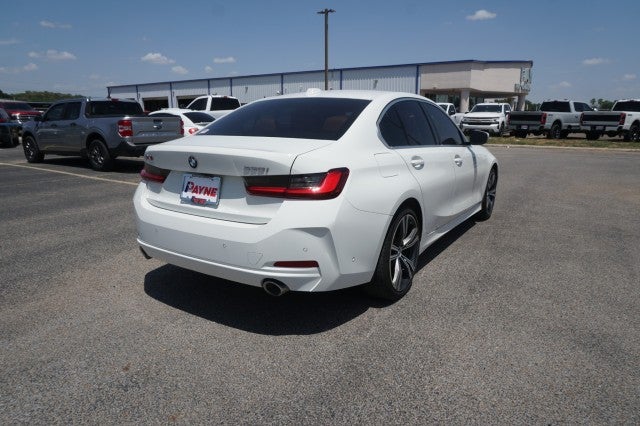 2024 BMW 3 Series 330i