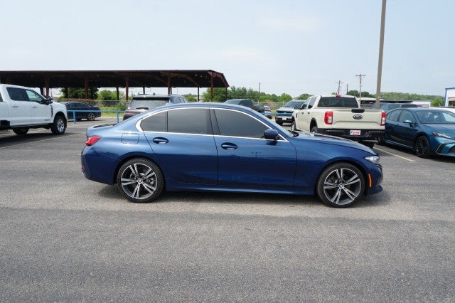 2024 BMW 3 Series 330i