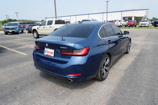 2024 BMW 3 Series 330i