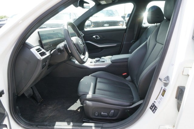 2025 BMW 3 Series 330i xDrive