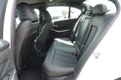 2025 BMW 3 Series 330i xDrive
