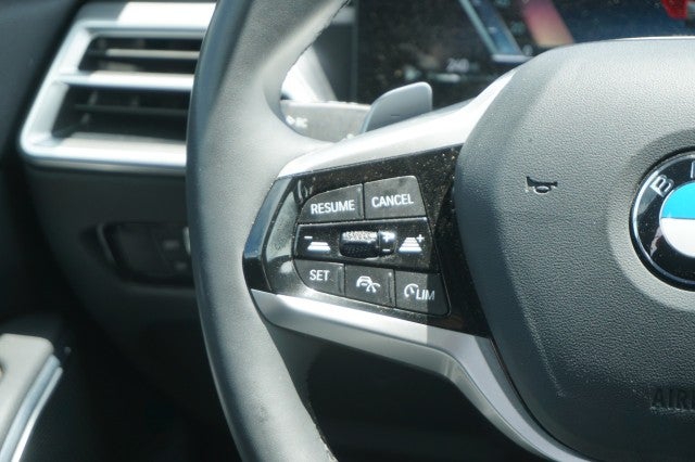 2025 BMW 3 Series 330i xDrive