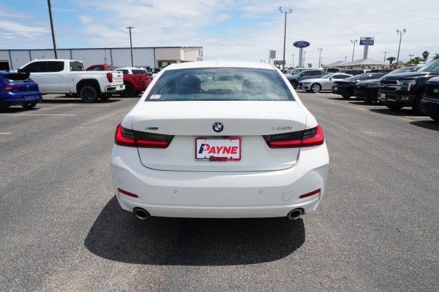 2025 BMW 3 Series 330i xDrive